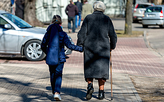 Seniorzy będą bezpieczniejsi na drodze. W ogólnopolskiej akcji edukacyjnej wzięło udział ponad tysiąc starszych osób